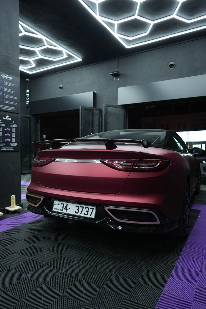 Matte red wrap under the honeycomb lights